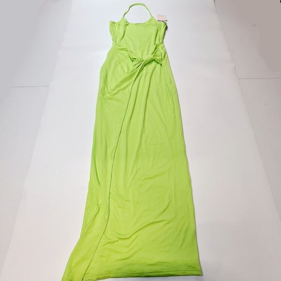 Superdown Brie Maxi Dress in Lime Medium - Picture 2 of 13